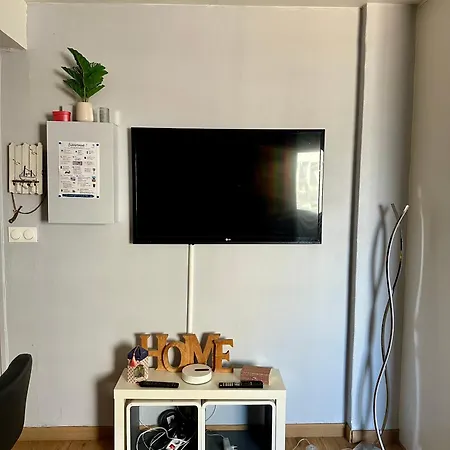 Renovated Loft Harbor & Within Walking Distance Ac Wi-fi La Grande-Motte