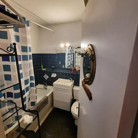 Renovated Loft Harbor & Within Walking Distance Ac Wi-fi La Grande-Motte