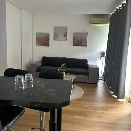 Renovated Loft Harbor & Within Walking Distance Ac Wi-fi *