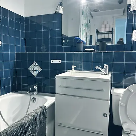 Renovated Loft Harbor & Within Walking Distance Ac Wi-fi Apartment *